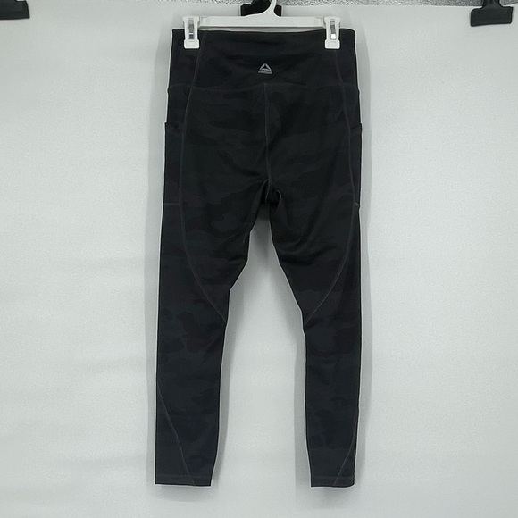 Reebok green camo leggings - Picture 2 of 9